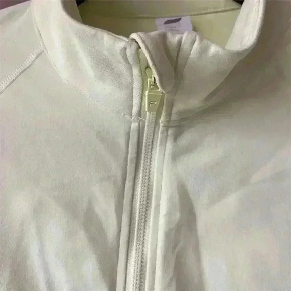 Fabletics Women's Full-Zip Jacket Light Neon Green  Size L Lightweight Casual - Picture 2 of 9